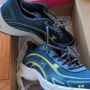 Ryka Inspire walking shoes, 8M